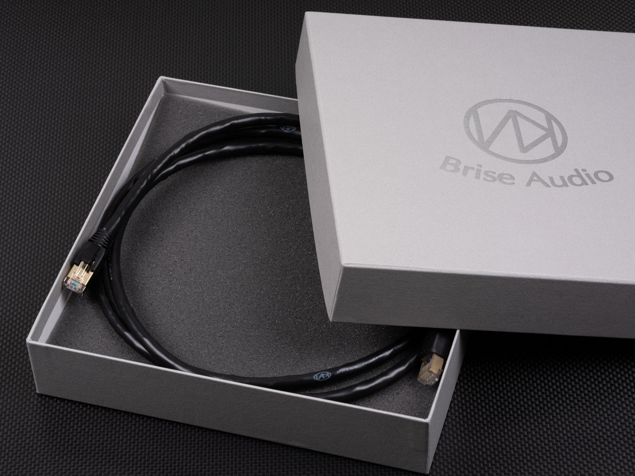 Network audio cable NA-LAN As-Is released.