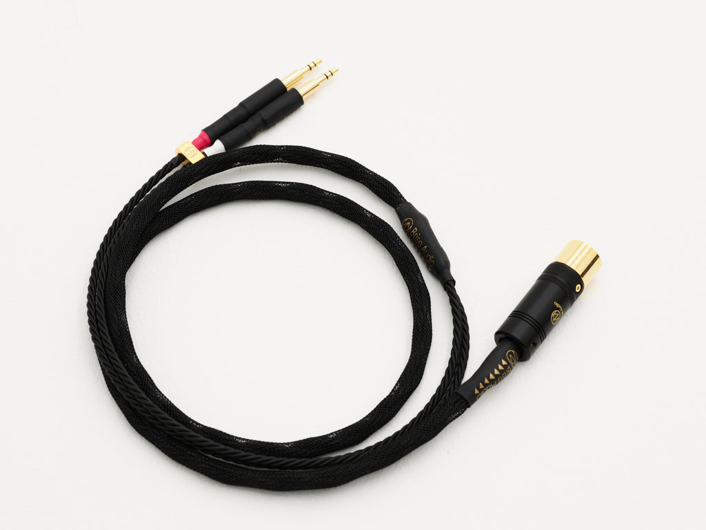 B. 2024-Ultimate Headphone Cable (銅線)