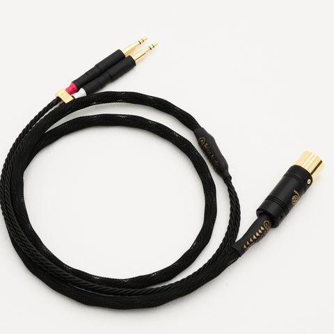 B. 2024-Ultimate Headphone Cable (銅線)