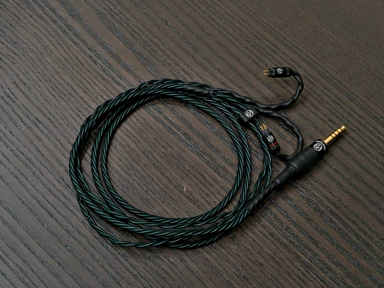 限定イヤホンケーブルプレゼントキャンペーンのご案内